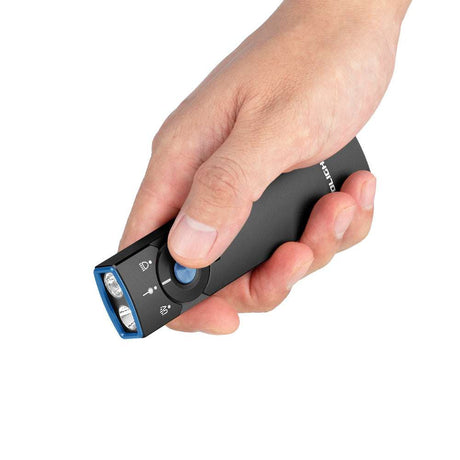 Olight Arkfeld Pro | flat 3-in-1 EDC flashlight | 1 300 lm